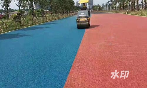 瀝青路面和水泥路面相比哪個好？