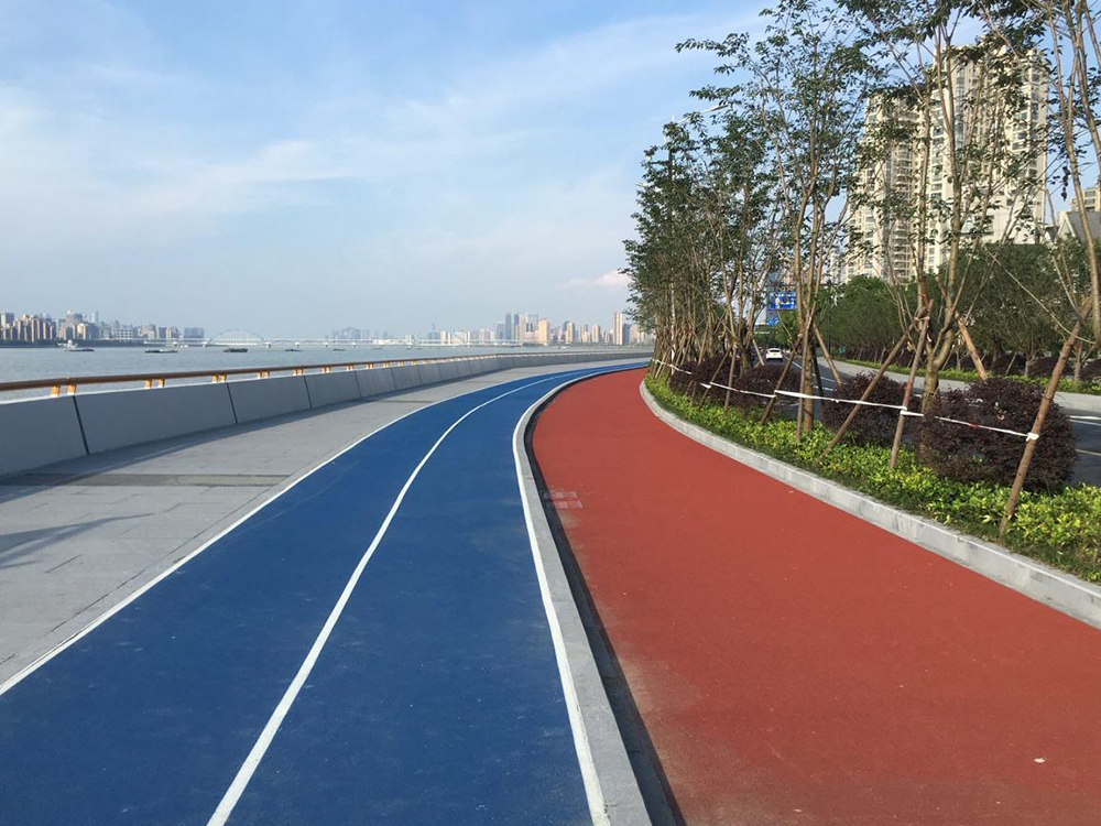 新鄉(xiāng)市瀝青路面攤鋪施工要點(diǎn)？