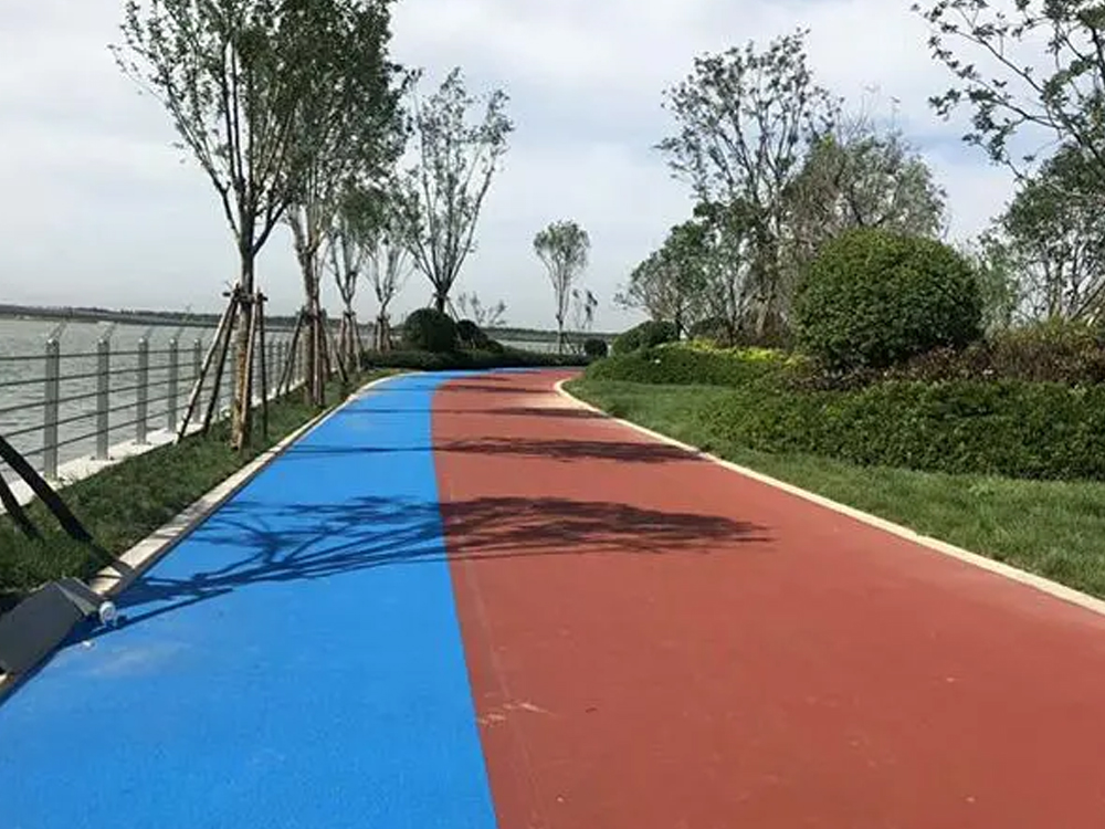 彩色透水混凝土如何保證強(qiáng)度？