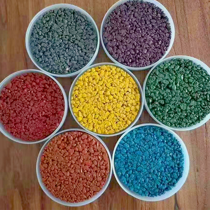 鄭州彩色瀝青混凝土路面具有以下特點(diǎn)