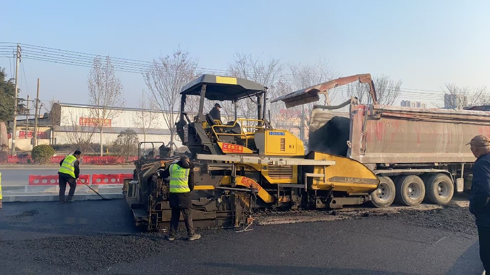 鄭州瀝青攪拌站