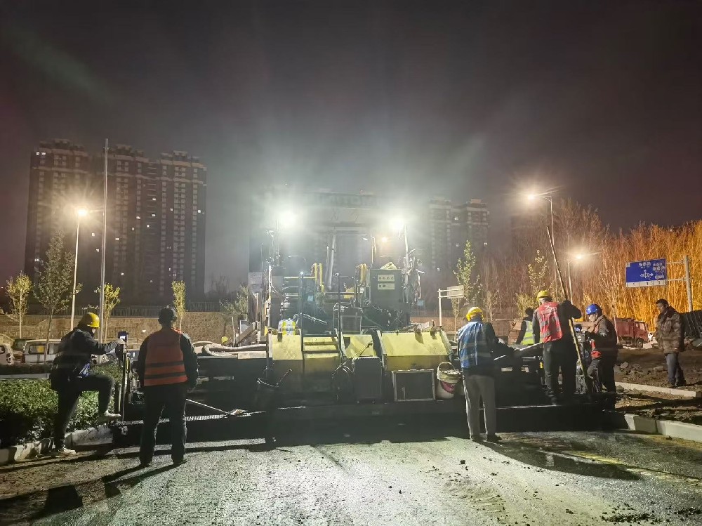 環(huán)保先行，開啟鄭州瀝青路面的綠色新征程