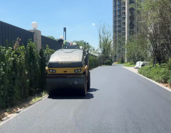 鄭州瀝青混凝土路面施工，助力城市交通品質(zhì)飛躍